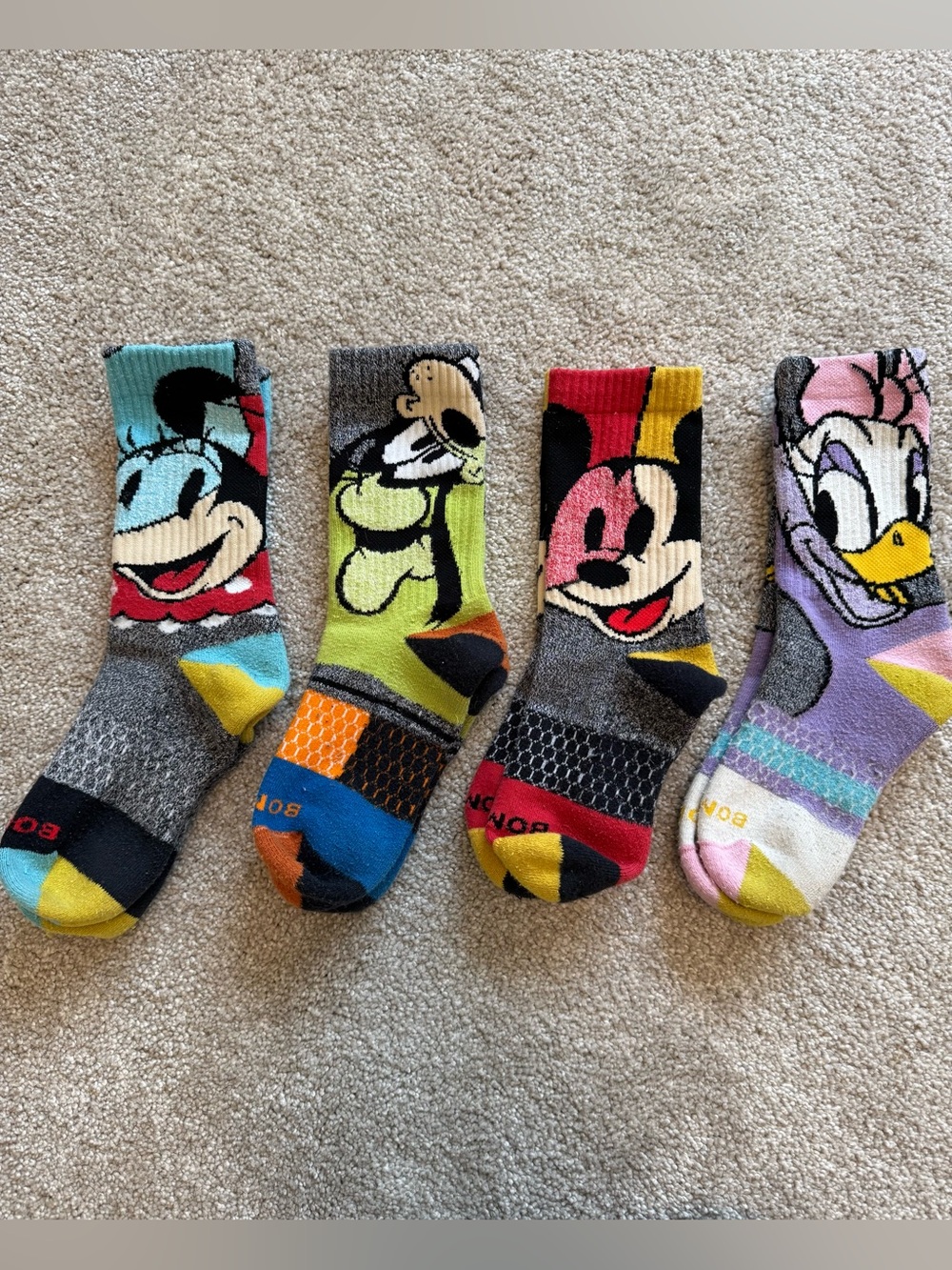 Bombas x Disney Kids Youth Socks 4 Pair Bundle Mickey Daisy Goofy VGUC